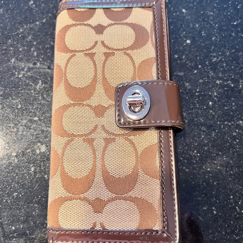 Coach wallet